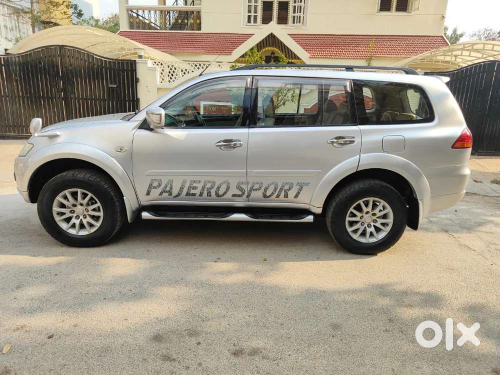 Mitsubishi Pajero Sport 2012