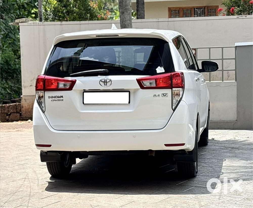 Toyota Innova Crysta 2.7 Vx Mt, 2016, Diesel