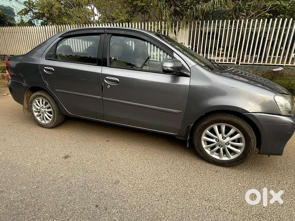 Toyota Petrol Manual 2013 Car
