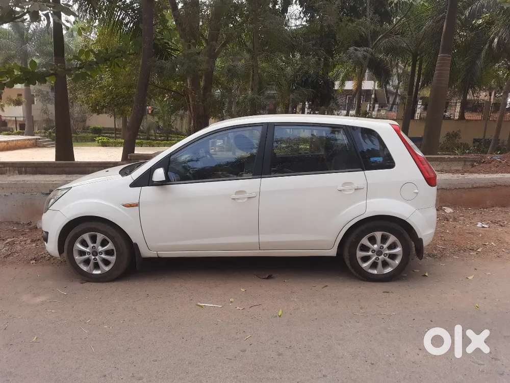Ford Figo 2012 Diesel 76000 Km Driven
