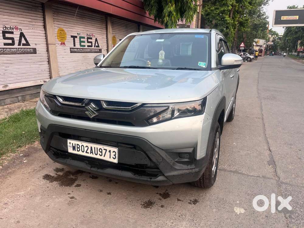 Maruti Suzuki Brezza 1.5 Lxi Smart Hybrid, 2024, Petrol