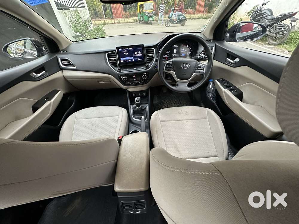 Hyundai Verna 1.5 Sx Ivt, 2021, Petrol