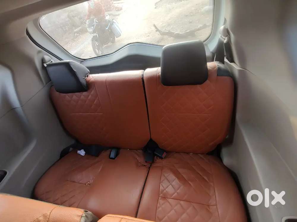Mahindra Marazzo 2022 Diesel 130000 Km Driven