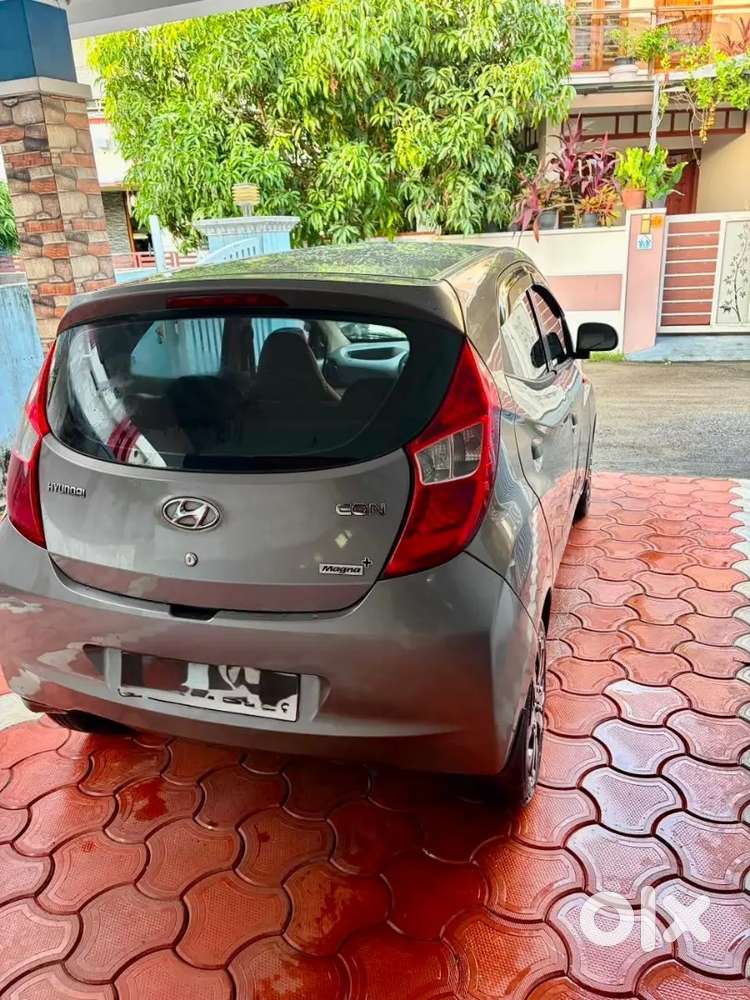 Hyundai Eon 2014 Model Well Maintained