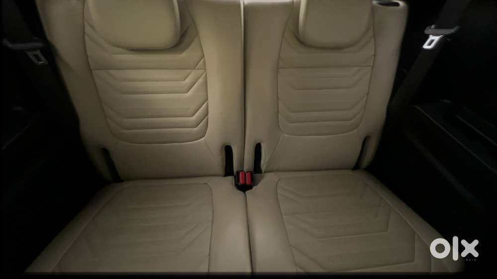Kia Carens 1.5 Luxury Plus Turbo Dct 7 Str, 2024, Petrol