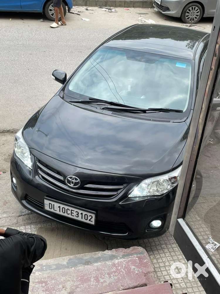 Toyota Corolla Altis 2012 Automatic