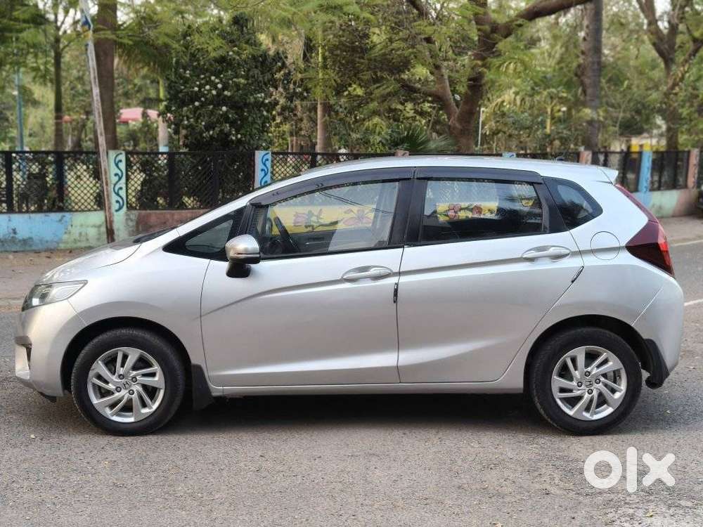 Honda Jazz V Automatic, 2016, Petrol
