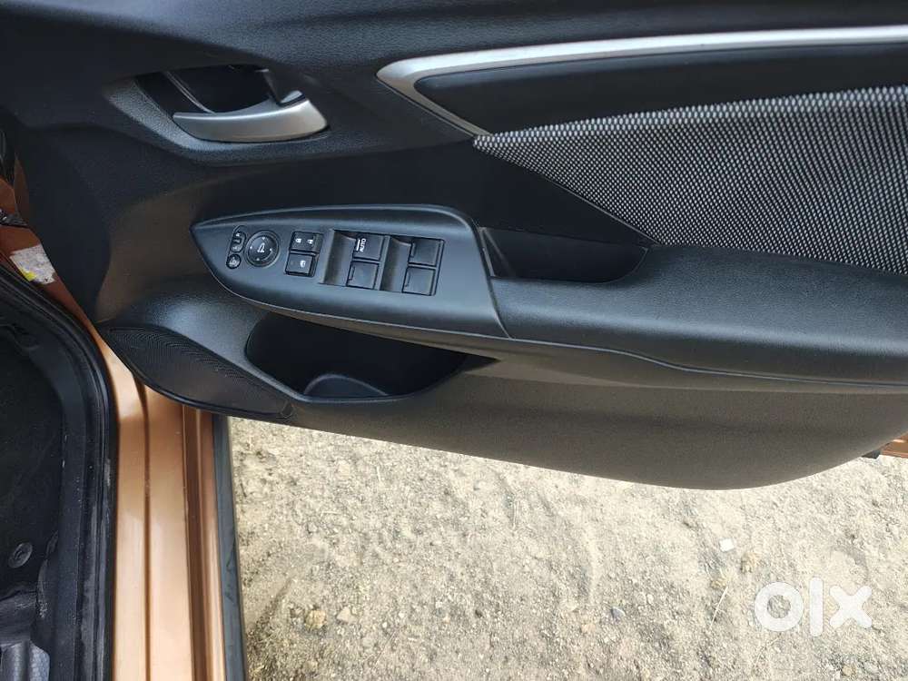 Honda Wr-v Vx 2017 Petrol Top End With Sunroof