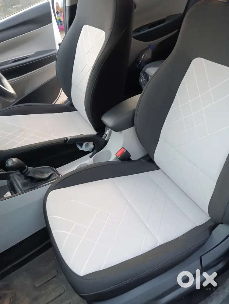 Hyundai I20 Sportz Petrol Manual 2025