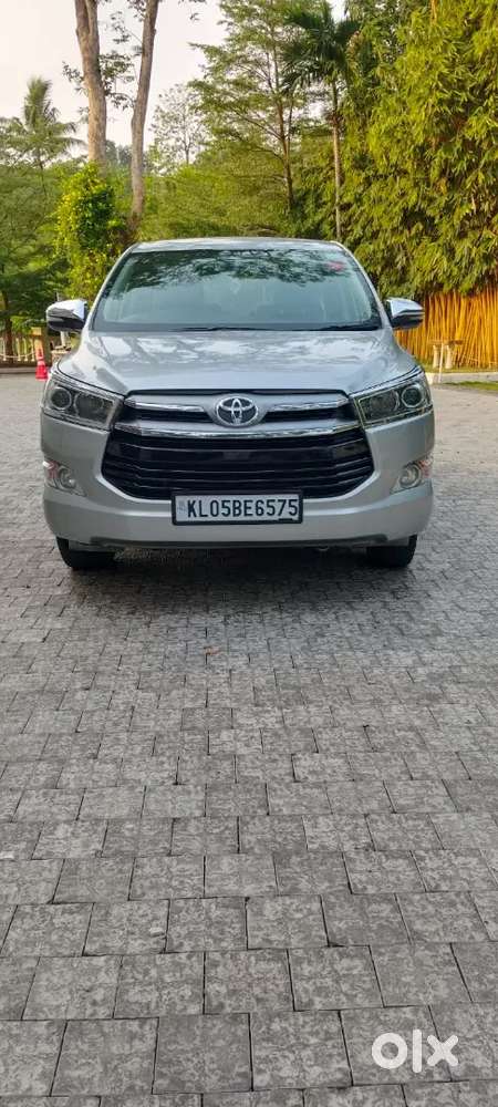 2016.model Crysta V. Full Option (re. Regn) Well Maintained Neat&clean