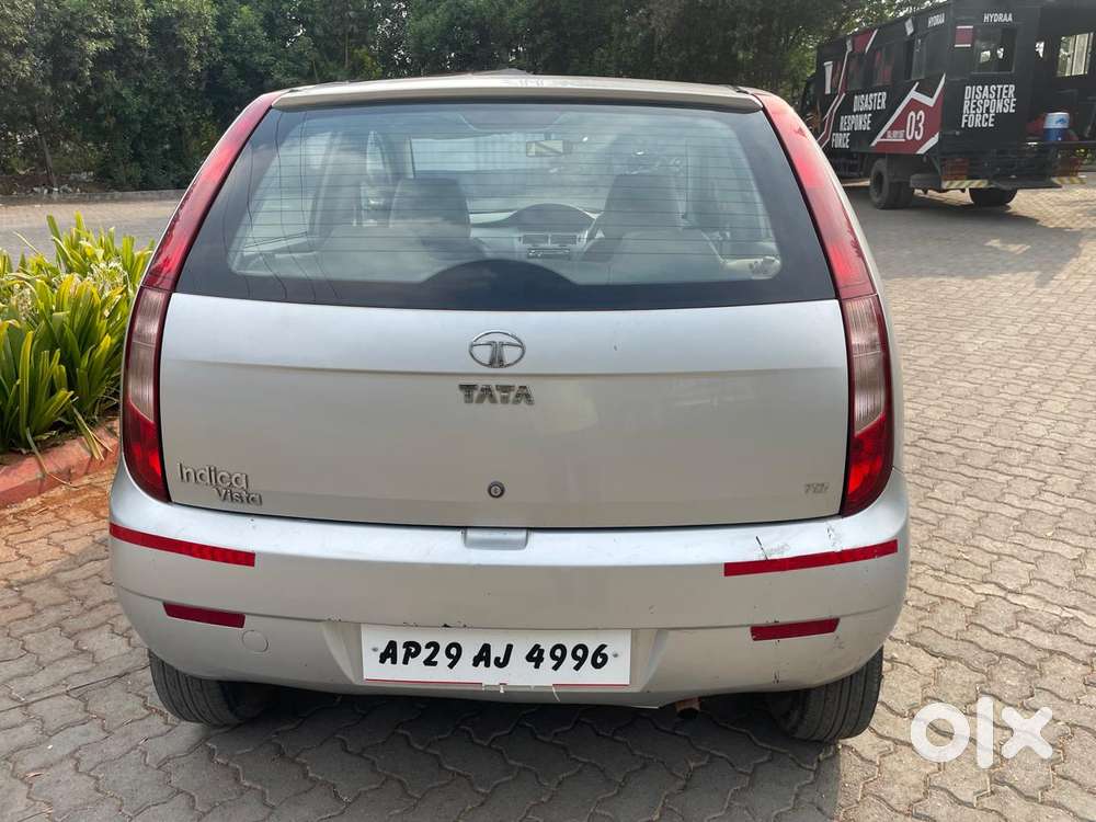 Tata Indica Vista 2008-2013 Aura Plus 1.3 Quadrajet, 2009, Diesel