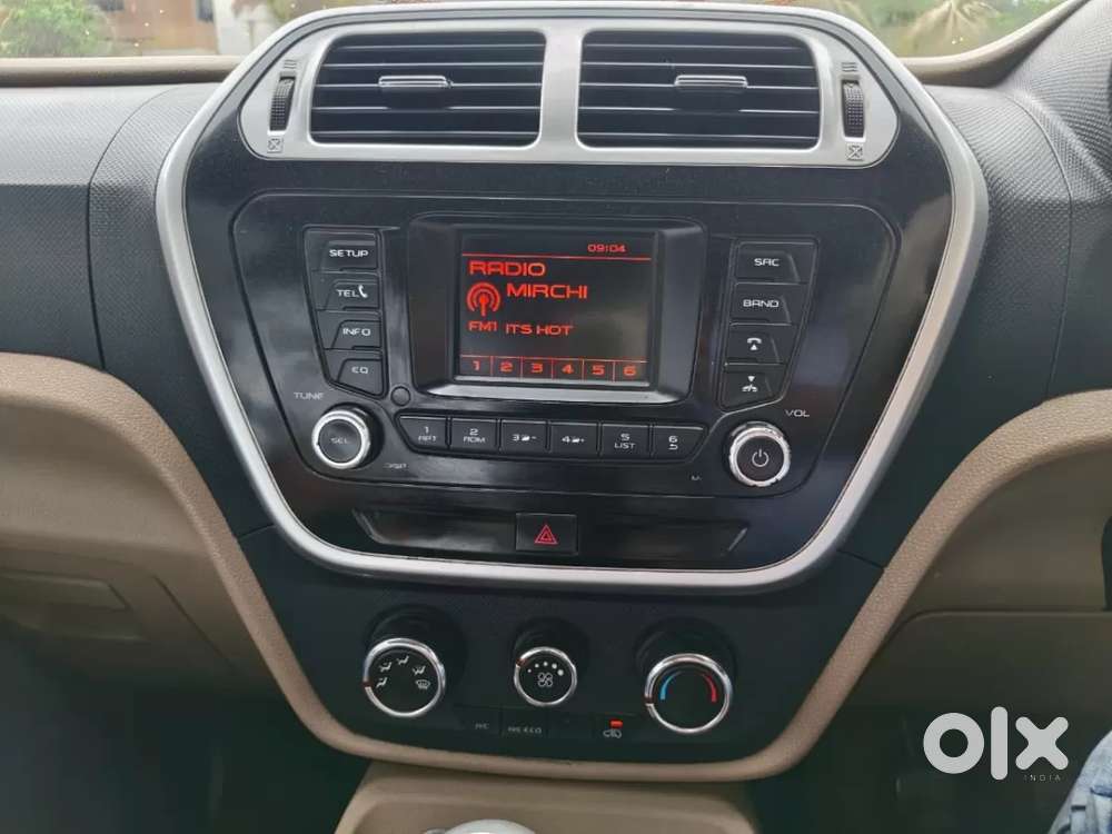 Mahindra Tuv 300 Mhawk100 T8, 2017, Diesel
