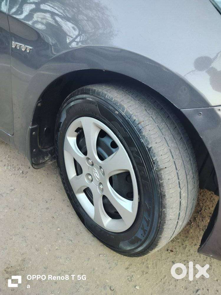 Hyundai Fluidic Verna 1.6 Vtvt S, 2011, Petrol