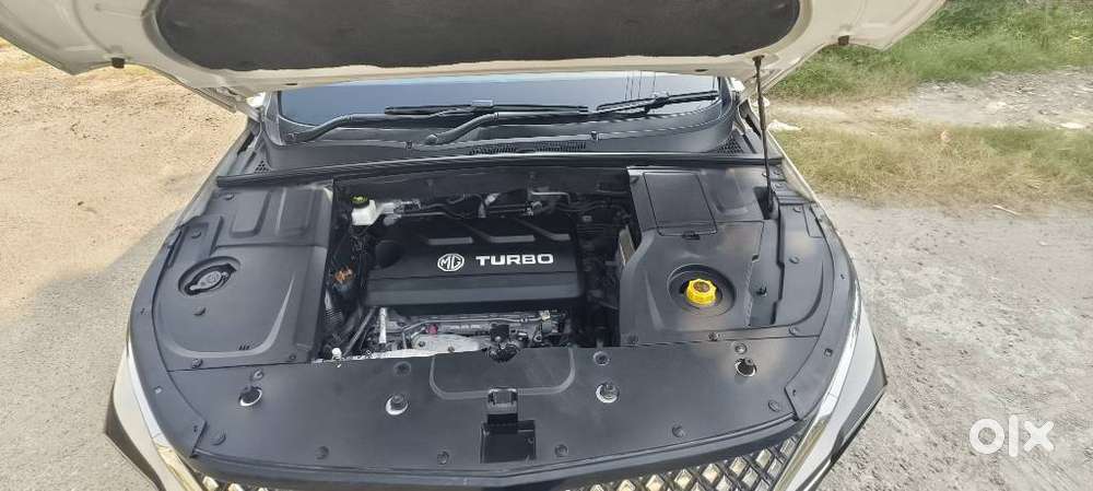 Mg Hector Plus, 2024, Petrol