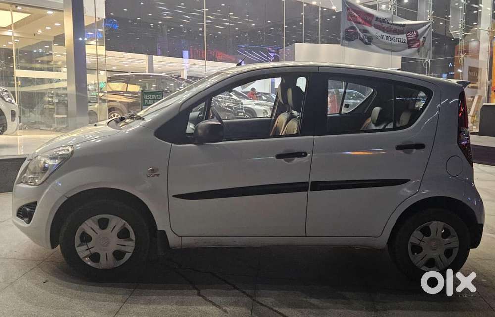 Maruti Suzuki Ritz Vxi Genus, 2013, Petrol