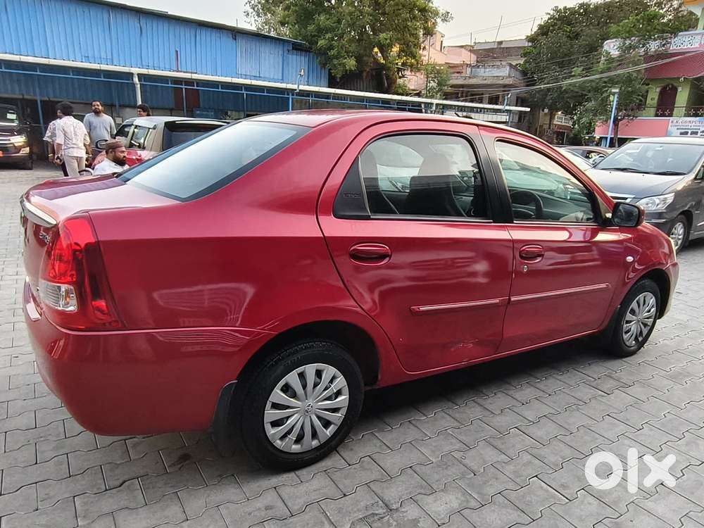 Toyota Etios 2010-2012 G, 2011, Petrol