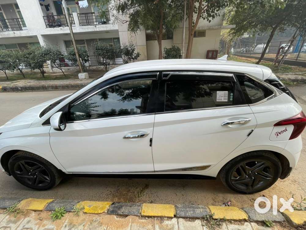 Hyundai I20 2021 Cng & Hybrids 20034 Km Driven.. Purchase Date 1.1.21