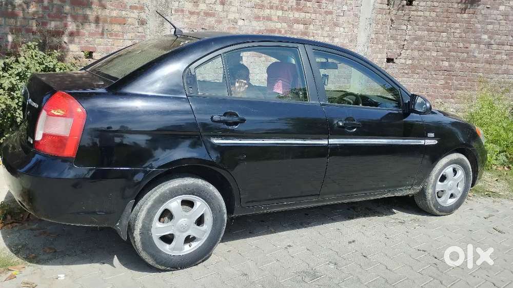 Hyundai Verna 2006 Diesel 160000 Km Driven