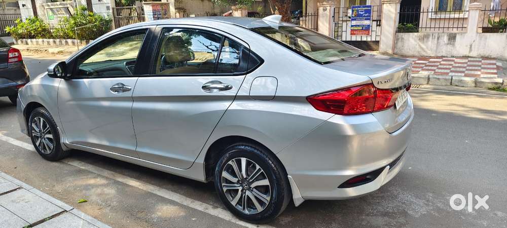 Honda City I-vtec V, 2017, Petrol