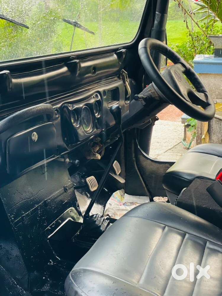 Mahindra Diesel Car 1991