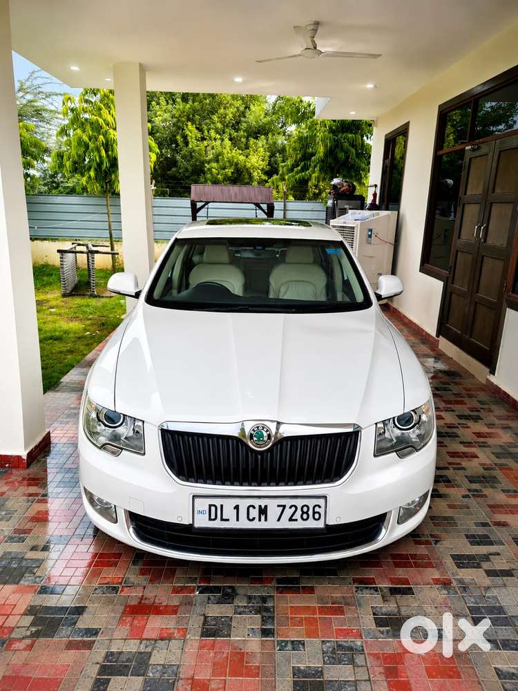 Skoda Superb 1.8 Elegance Tsi At, 2012, Petrol