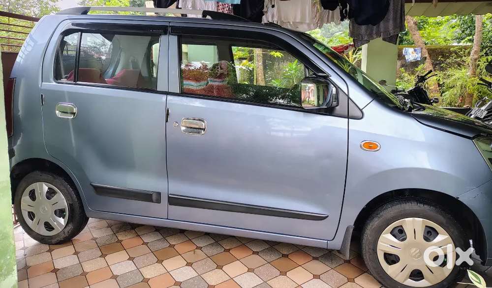 Maruti Suzuki Wagon R 1.0 Vxi Plus