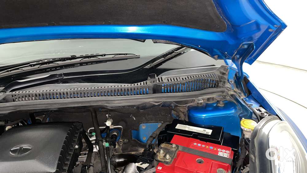 Tata Nexon 1.2 Revotron Xza Plus (l), 2019, Petrol