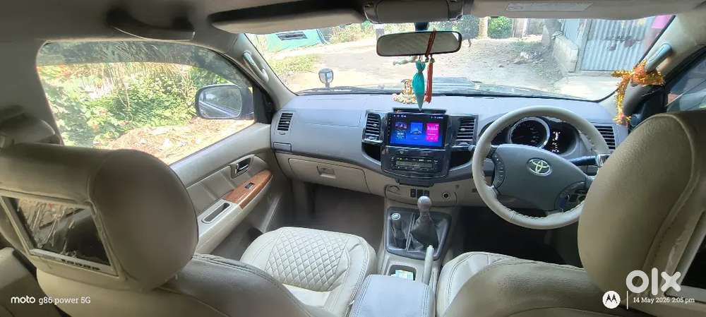 Toyota Fortuner 2010 Diesel Well Maintained & Ready To Drive