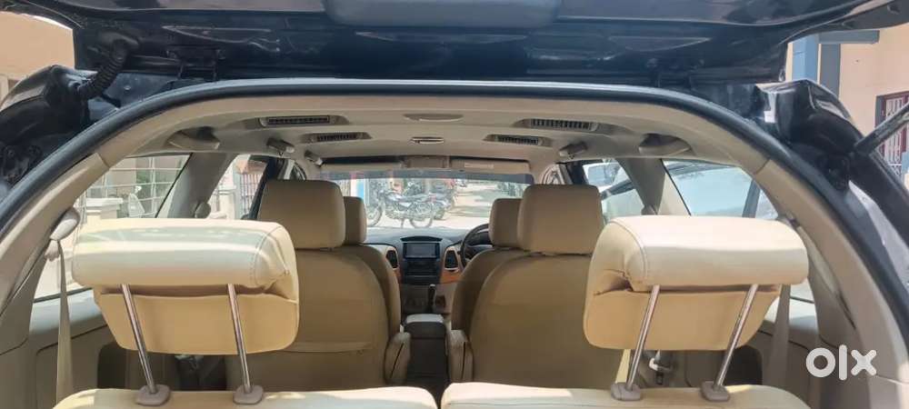 Toyota Innova 2011 V Version Bs4 Intercooler Engine Diesel @ 5,90,000