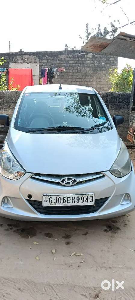 Hyundai Eon 0.8 Magna 2811 Petrol Manual
