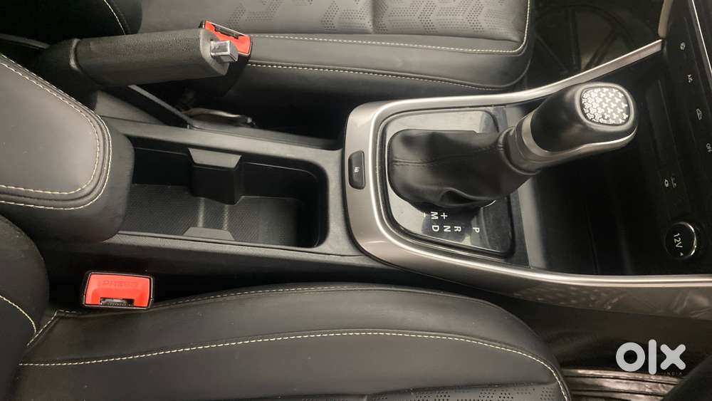 Tata Altroz 1.2 Xza Plus, 2023, Petrol