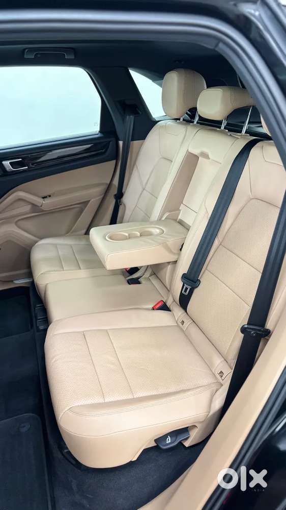 Porsche Cayenne, 2023, Petrol