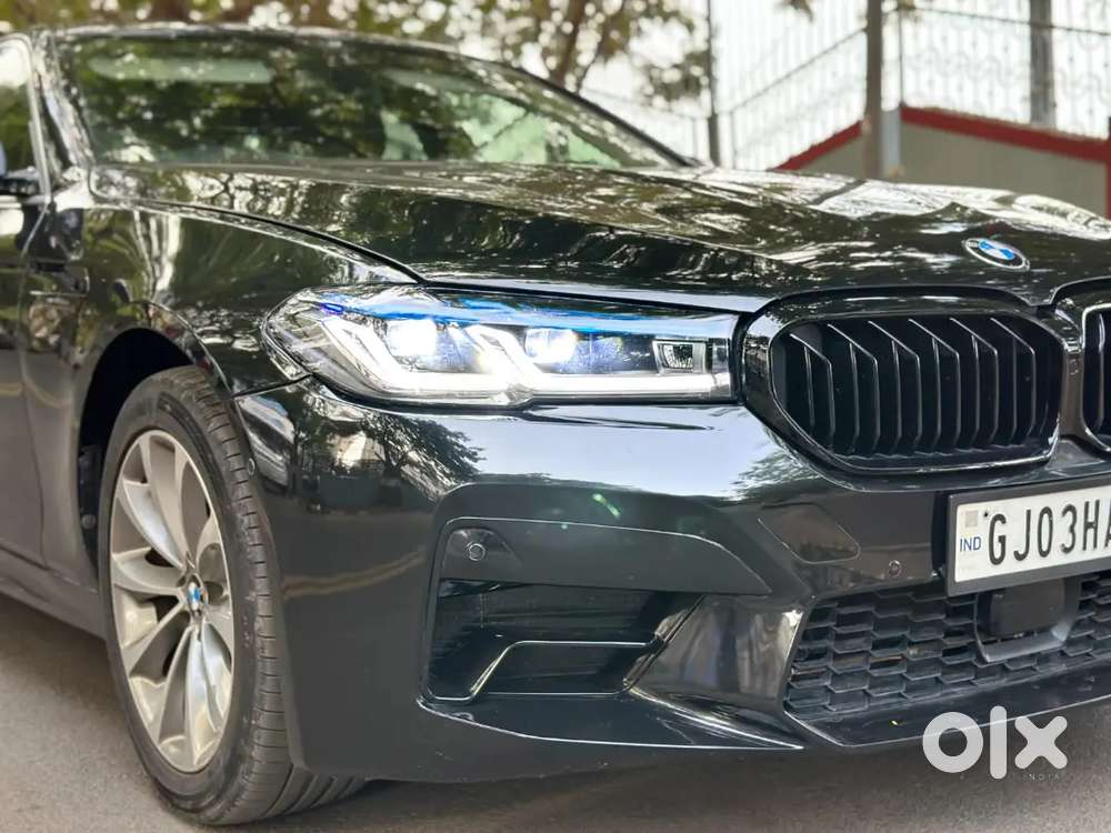 Bmw 520d Black Colour Convert New Shape Showroom Condition Car