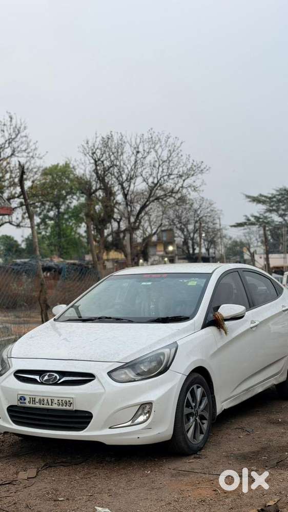 Hyundai Verna 2015 Petrol Well Maintained