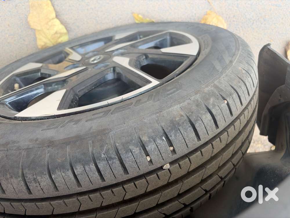 Tata Punch Creative Dual Tone, 2022, Mt, Petrol