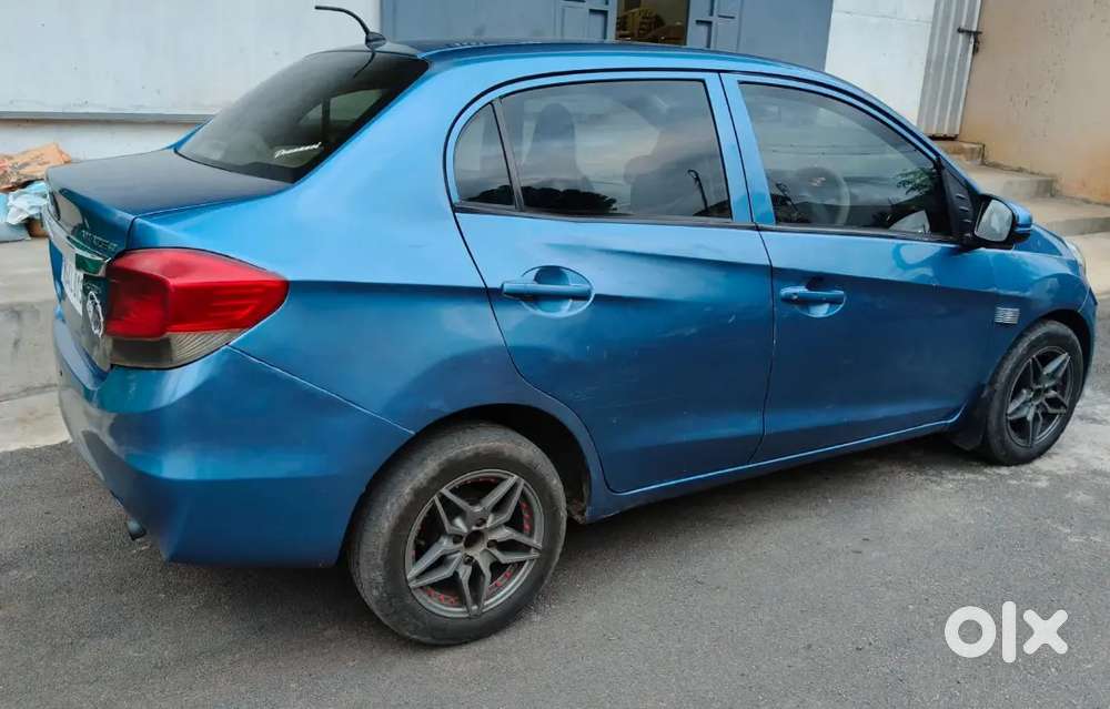 Honda Amaze 2015 Diesel 167000 Km Driven. Itz A Very Good Condition.