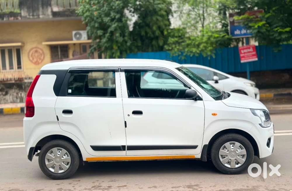 Maruti Suzuki Wagon R Vxi 1.0 Cng, 2026, Cng & Hybrids