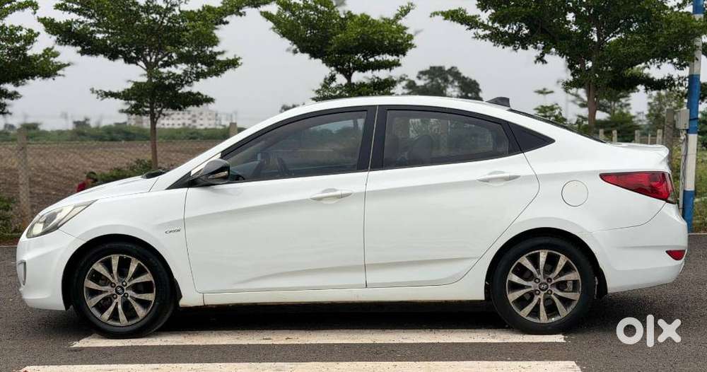 Hyundai Verna Fluidic 1.6 Crdi Sx, 2012, Diesel