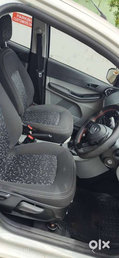 Tata Tiago 1.2 Revotron Xt (o), 2023, Petrol