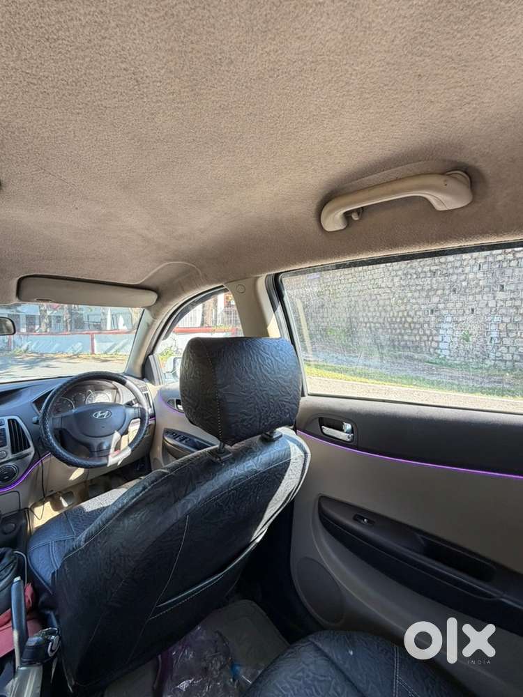 Hyundai I20 Sportz 2012
