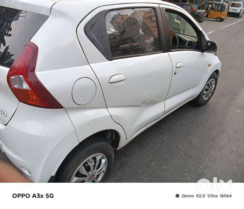Datsun Redigo Sv 1.0, 2017, Petrol