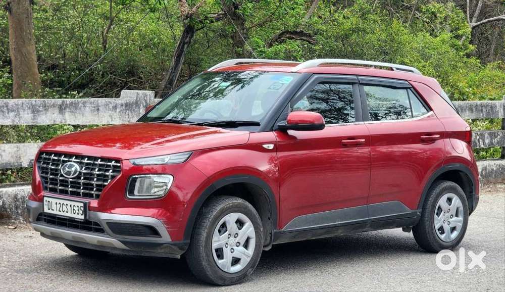 Hyundai Venue 1.2 S Plus, 2020, Petrol