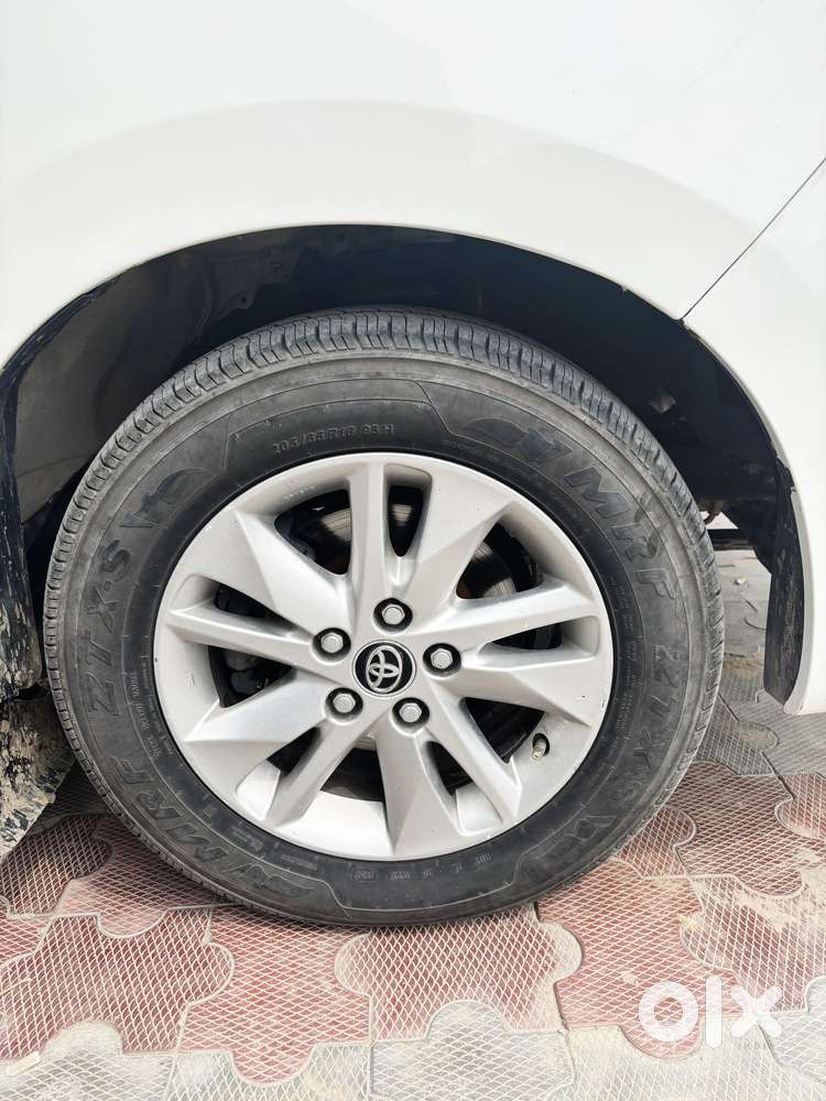 Toyota Innova Crysta 2.4 G Plus Mt, 2018, Diesel