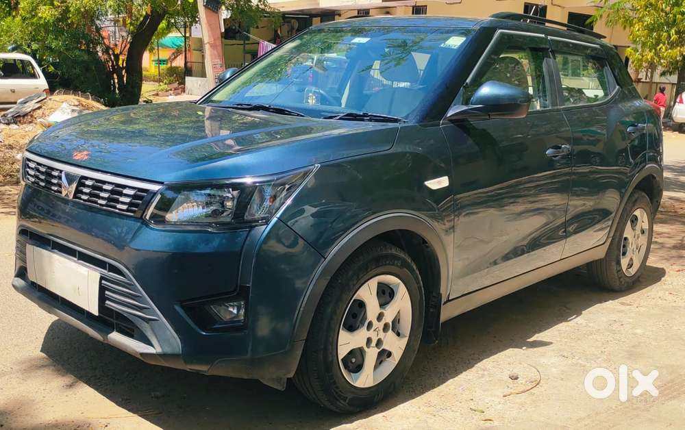 Mahindra Xuv300 W6 Amt Diesel, 2022, Diesel