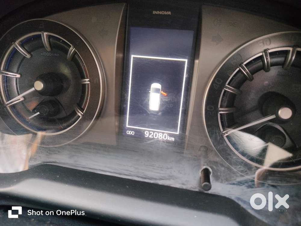 Toyota Innova Crysta 2.4 V 7 Str, 2017, Diesel