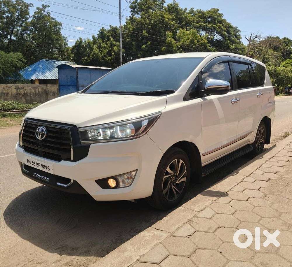 Toyota Innova Crysta 2.4 G Mt, 2022, Diesel
