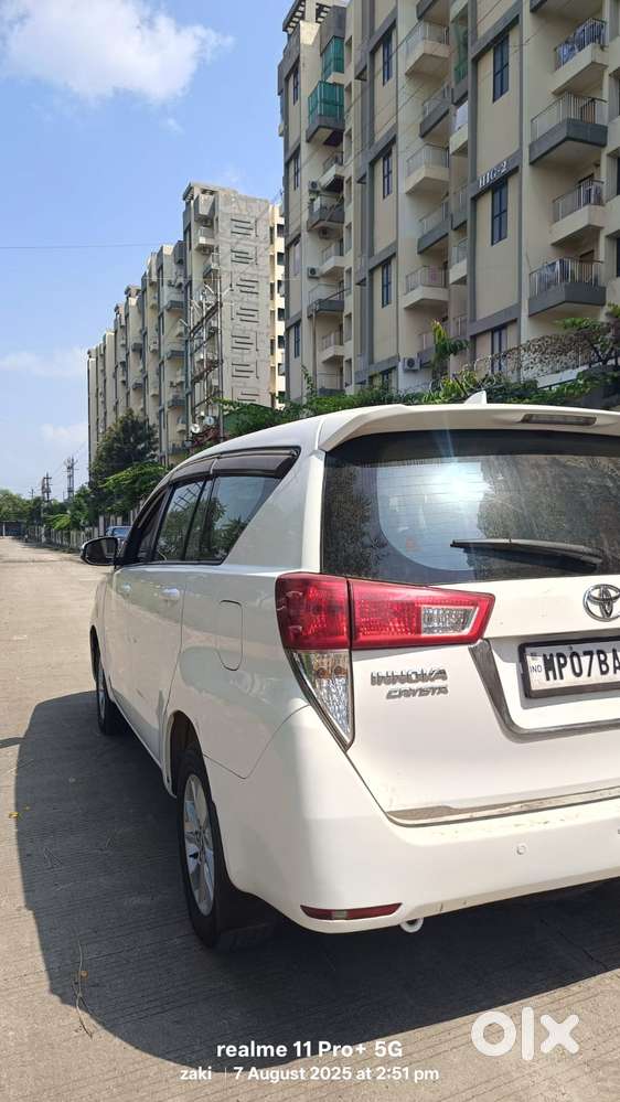 Toyota Innova Crysta 2.8 Gx At, 2016, Diesel