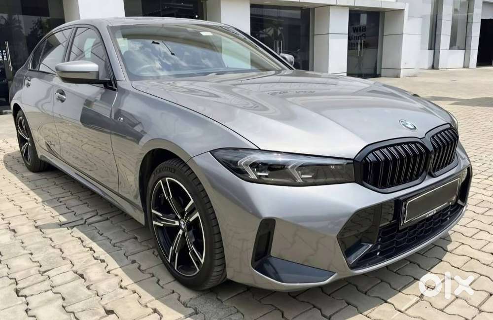 Bmw 3 Series 330i, 2024, Petrol