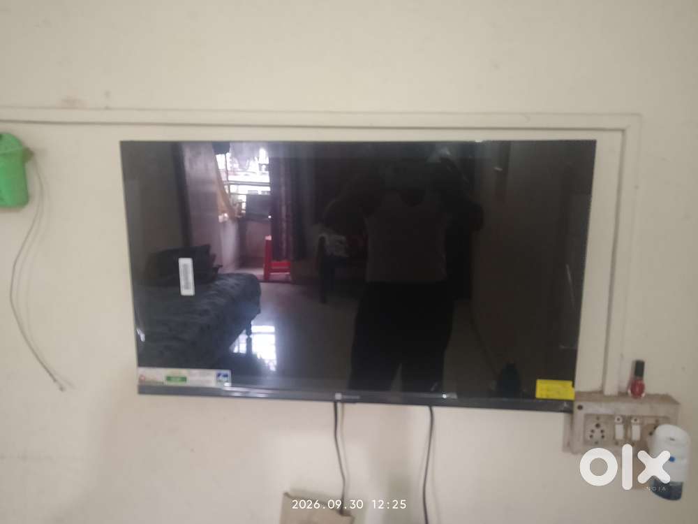 Qled real me techlife 6 month old