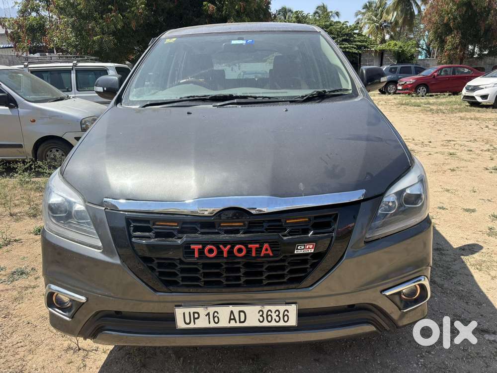 Toyota Innova 2.5 G (diesel) 8 Seater, 2011, Diesel
